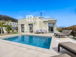 Houses (terraced house), 180 m², almost new, Zona