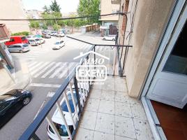 Flat, 83.00 m², near bus and train