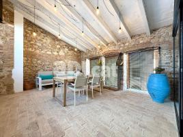 Houses (terraced house), 211.00 m², almost new, Avenida Dr. Moises Brogi, 27E