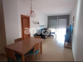 Pis, 105.00 m², 附近的公共汽車和火車, Calle de la Tramuntana