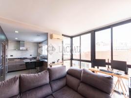 Pis, 126.00 m², حافلة قرب والقطار
