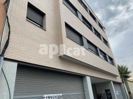 , 230.00 m², Calle de Milà i Fontanals, 33