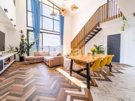 Houses (villa / tower), 270.00 m², new, Calle Puig Vicenç, 3