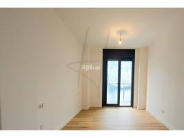 Pis, 93.00 m², fast neu