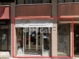 в аренду в Коммерческая недвижимость, 180.00 m², Calle de la Sèquia