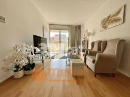 Pis, 93.00 m², على مقربة من الحافلات والمترو, Paseo de Torras i Bages