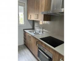Pis, 66.00 m²