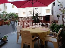 Piso, 107.00 m², cerca de bus y tren