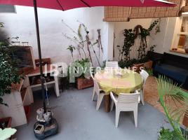 Piso, 107.00 m², cerca de bus y tren
