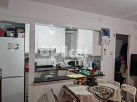 Piso, 74.00 m², cerca de bus y tren