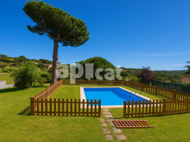 Houses (villa / tower), 195.00 m²
