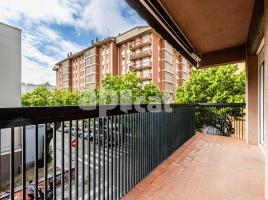 Flat, 110.00 m², near bus and train, Calle de Picañol