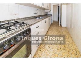 Flat, 98.00 m²