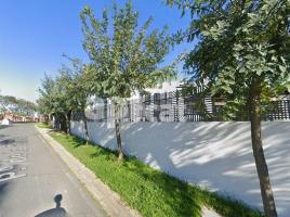 Pis, 172.00 m², حافلة قرب والقطار, جديد تقريبا