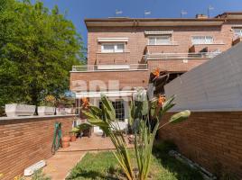  (unifamiliar adossada), 263.00 m², حافلة قرب والقطار