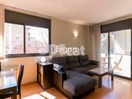 Piso, 81 m², seminuevo, Zona