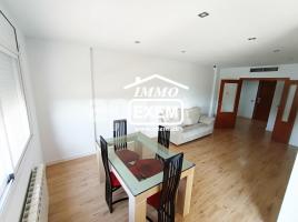 Pis, 135.00 m², près de bus et de train, presque neuf