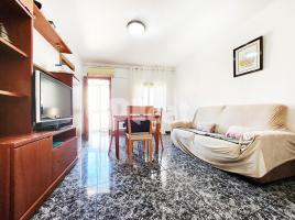 Pis, 67.00 m², in der Nähe von Bus-und U-Bahn, Calle de la Conca de Tremp