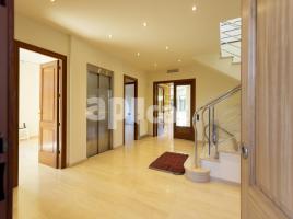  (unifamiliar aïllada), 670.00 m²