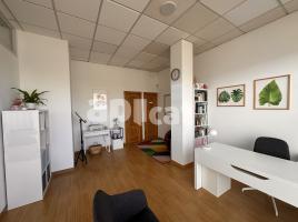 , 41.00 m², fast neu, Calle do Banquete de Conxo