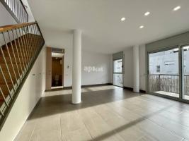 إيجار pis, 110.00 m², جديد تقريبا