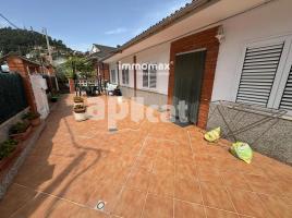 Casa (unifamiliar adosada), 270 m², Zona