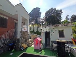 Houses (villa / tower), 125.00 m²