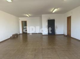 дома (особняк), 338.00 m², pядом автобусный и железнодорожный, почти новый