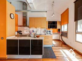 Duplex, 264.00 m², near bus and train, almost new