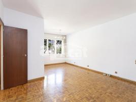 Piso, 103.00 m², cerca de bus y tren, Travesía Travessera de Gràcia