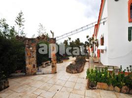 Houses (villa / tower), 143.00 m², Calle Riera-la Almadrava, 15