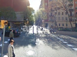 Alquiler local comercial, 297.00 m², cerca de bus y tren, Calle de Rogent