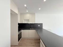 Pis, 88.00 m², presque neuf