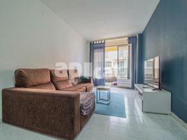Pis, 98.00 m², près de bus et de train, Calle Narcís Soler, 4