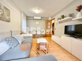 Pis, 72.00 m², in der Nähe von Bus-und U-Bahn, Calle de Guipúscoa