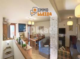 Casa (unifamiliar adosada), 232.00 m², Calle de l'Església