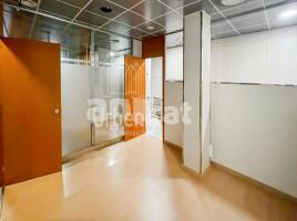Local comercial, 194 m², Zona