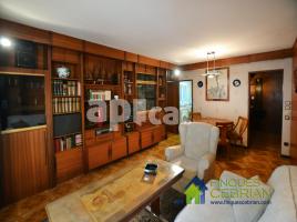 Pis, 64.00 m²