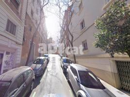 Flat, 139.00 m², close to bus and metro