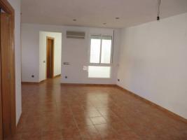 Pis, 122.00 m²