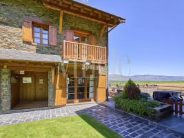 Unifamiliar adossada, 221.91 m², seminou