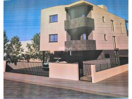 Pis, 87.00 m², neu