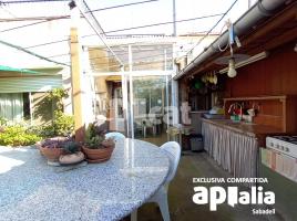  (unifamiliar adossada), 358.00 m², حافلة قرب والقطار