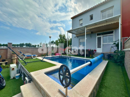  (unifamiliar adossada), 181.00 m², Calle la Muga