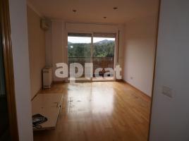 Pis, 74.00 m²