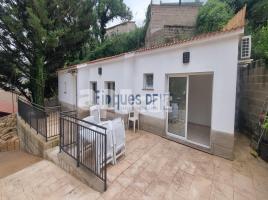 Houses (villa / tower), 75.00 m²