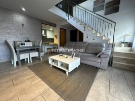 Flat, 106.00 m², almost new