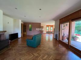 Unifamiliar aïllada, 450.00 m²