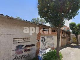 Pis, 73.00 m², حافلة قرب والقطار