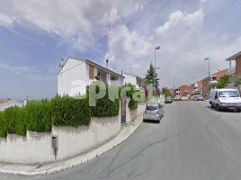 Casa (unifamiliar aislada), 106.00 m², cerca de bus y tren